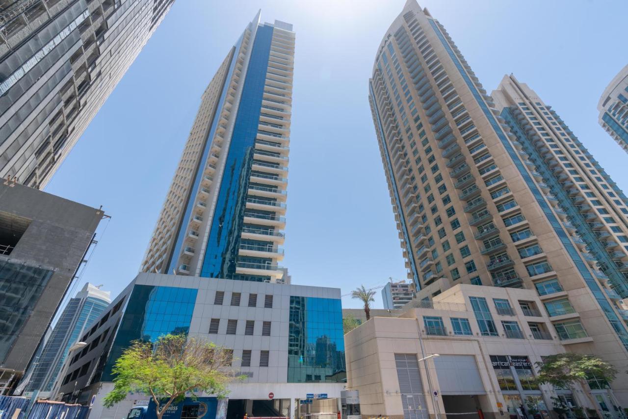 Apartament Spacious 2 Beds 5 Min Walk From Dubai Mall With Brand New Gym And Rooftop Swimming Pool Zewnętrze zdjęcie